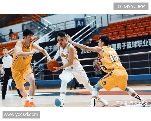 火箭队与雷霆队的精彩对决央视直播时间定于四月敬请期待