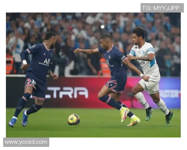 南特球队迎战巴黎圣曼力争主场胜利展现实力与决心