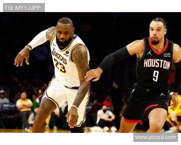 勇士与湖人激战正酣NBA季后赛精彩对决引发球迷热议