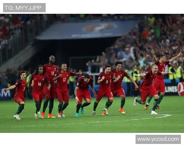 圣保罗与弗卢米对决前瞻分析双方实力与战术博弈的精彩碰撞