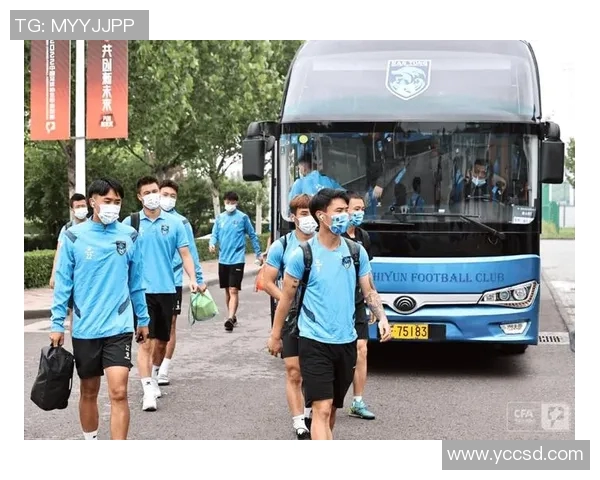 威宁顿凤凰迎战墨尔本城争夺胜利展开激烈对决 威宁顿凤凰迎战墨尔本城争夺胜利展开激烈对决