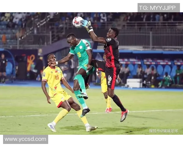 马内的足球之路：从塞内加尔小镇到世界舞台的辉煌历程